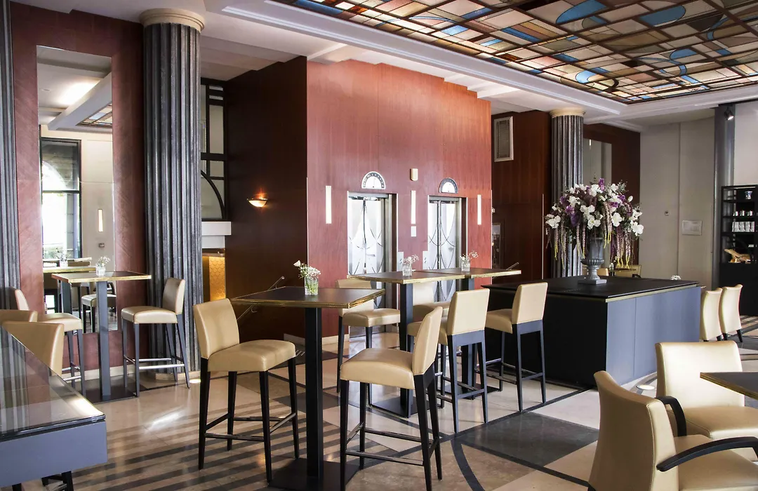 Hotel Art Deco Euralille-1